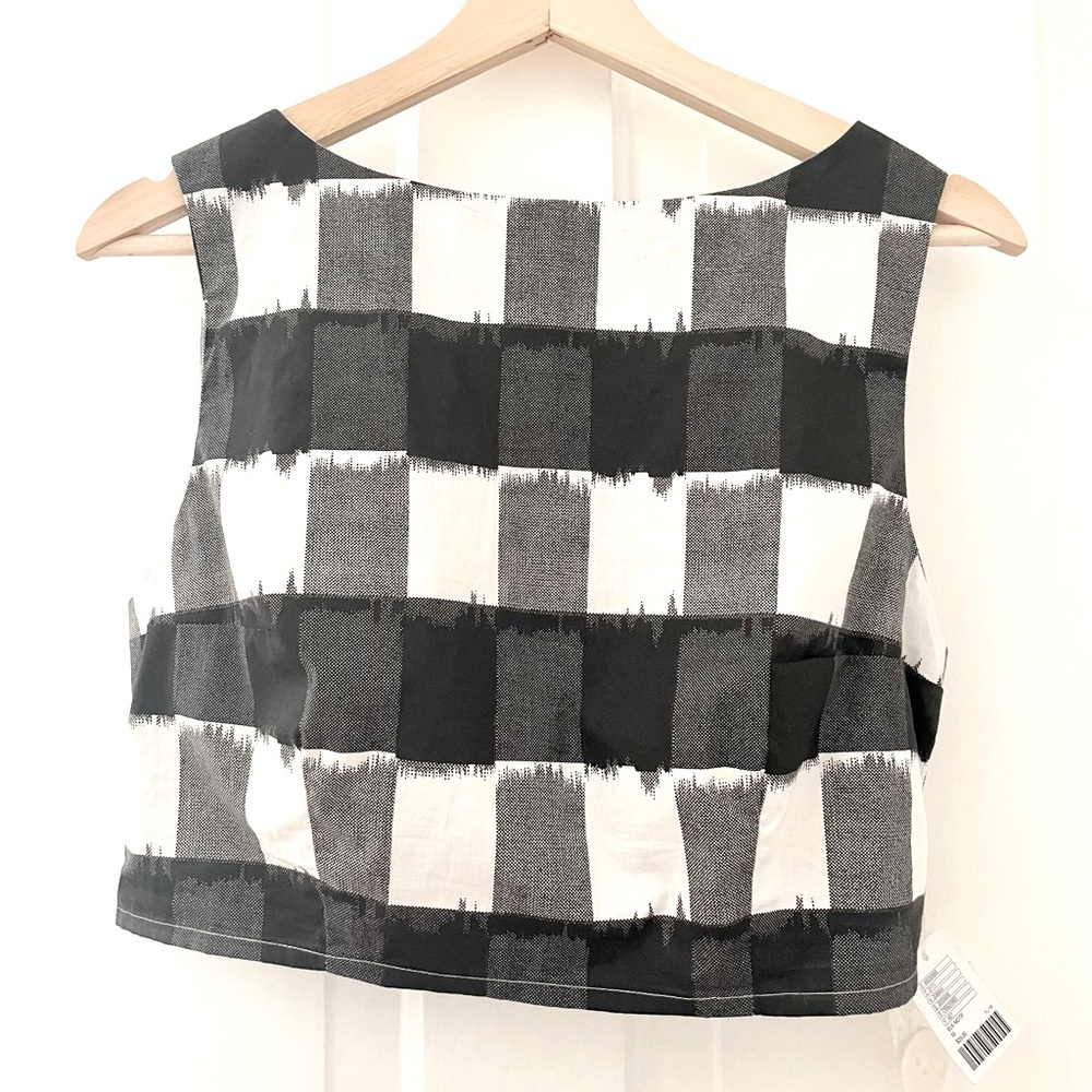 Urban Outfitters - Boxy cropped checkered tank (Size M) NWT